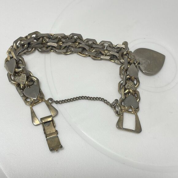 Vintage Sweetheart Heart Link Bracelet Safety Chain Unmarked Estate Magnetic - Picture 5 of 7